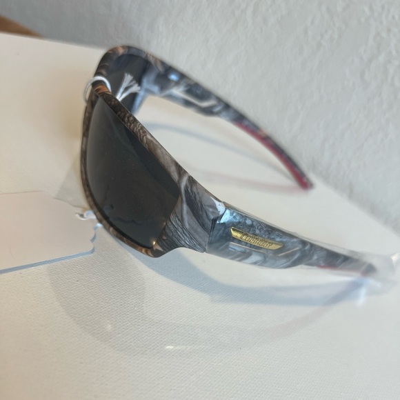 Polaroid UV sunglasses - Picture 2 of 4